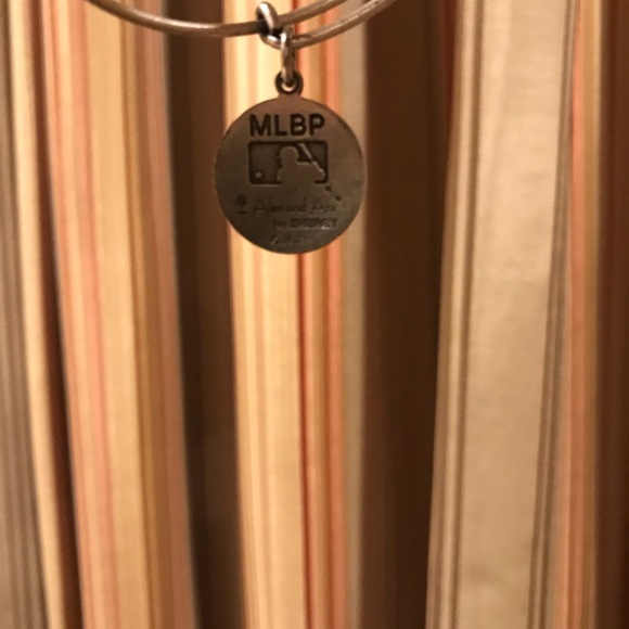 Alex and Ani -- Boston Red Sox - Picture 5 of 5